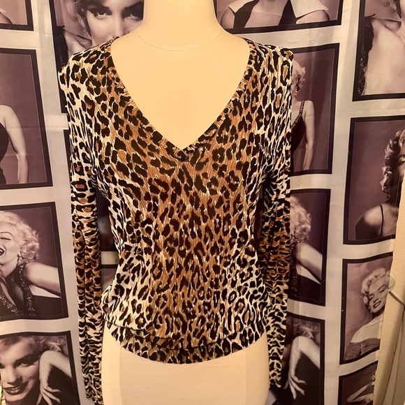 CHANEL LAMBSKIN PURSE - Picture 3 of 4